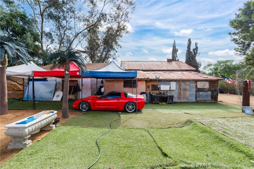 5778 La Sierra Avenue
