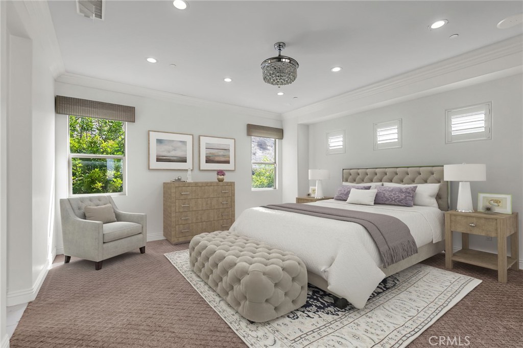 5662 Royal Ridge Court