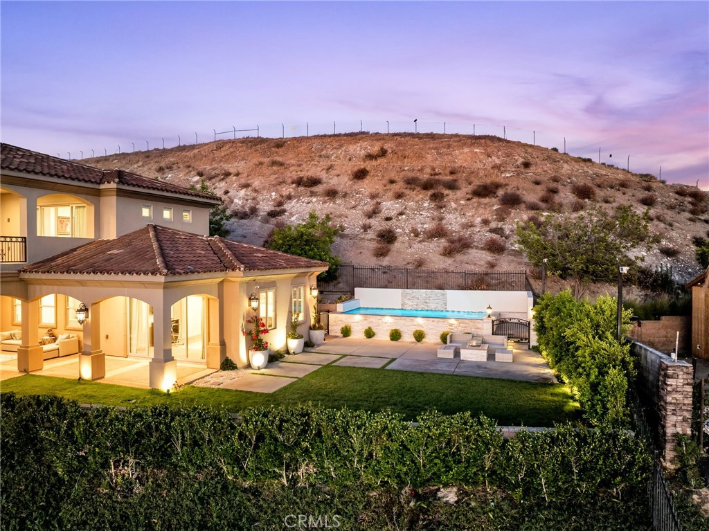 5662 Royal Ridge Court