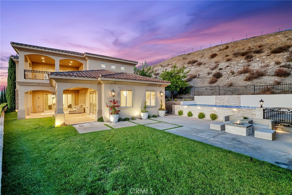 5662 Royal Ridge Court