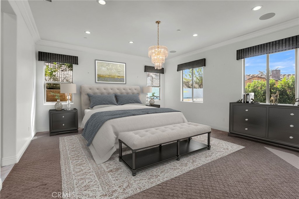 5662 Royal Ridge Court