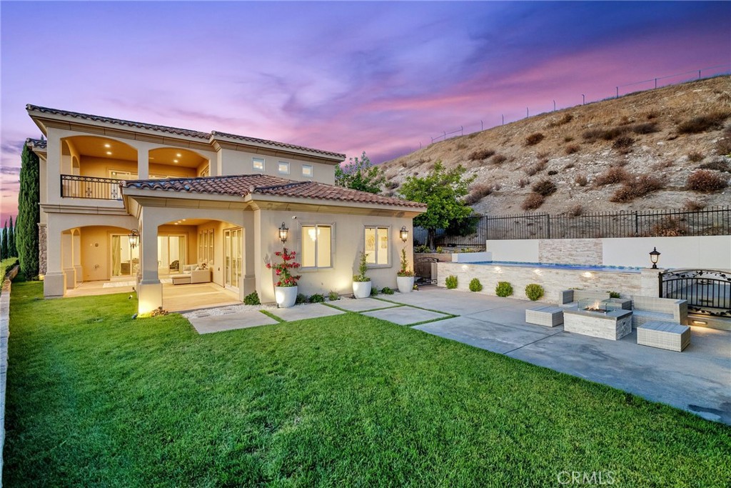 5662 Royal Ridge Court