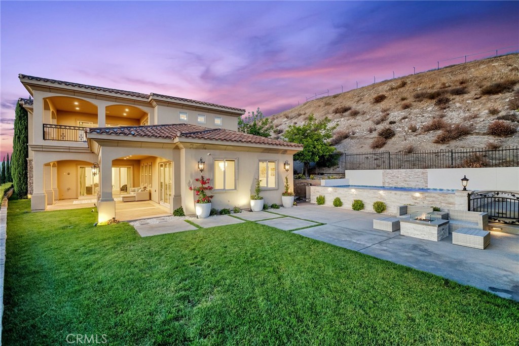 5662 Royal Ridge Court