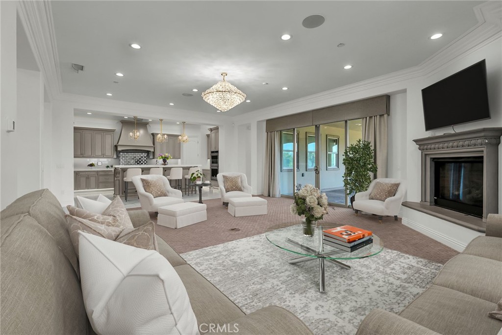 5662 Royal Ridge Court