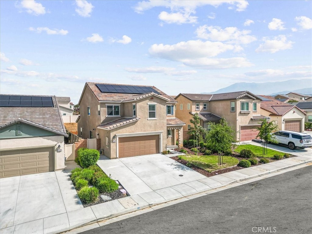 1022 Egret Street