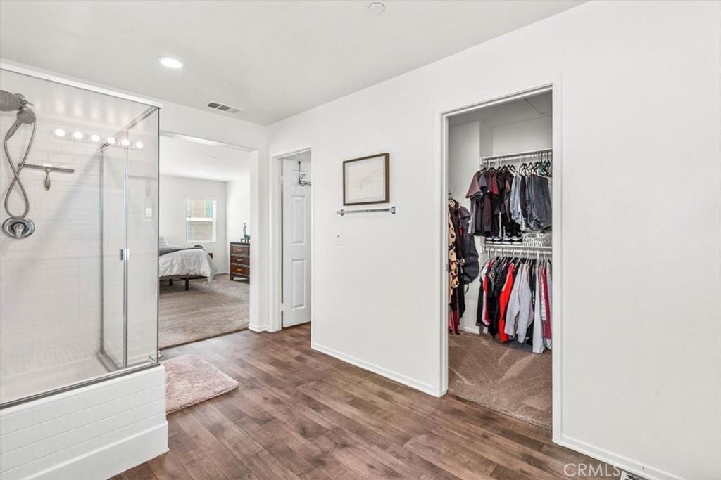 1022 Egret Street