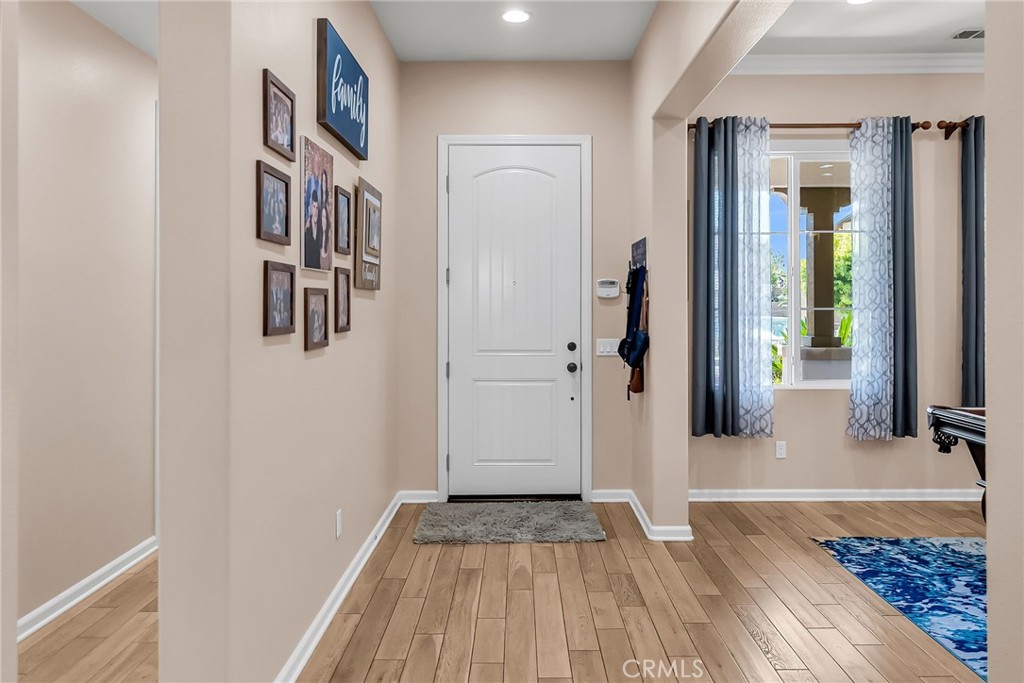 3309 Paseo De Valle