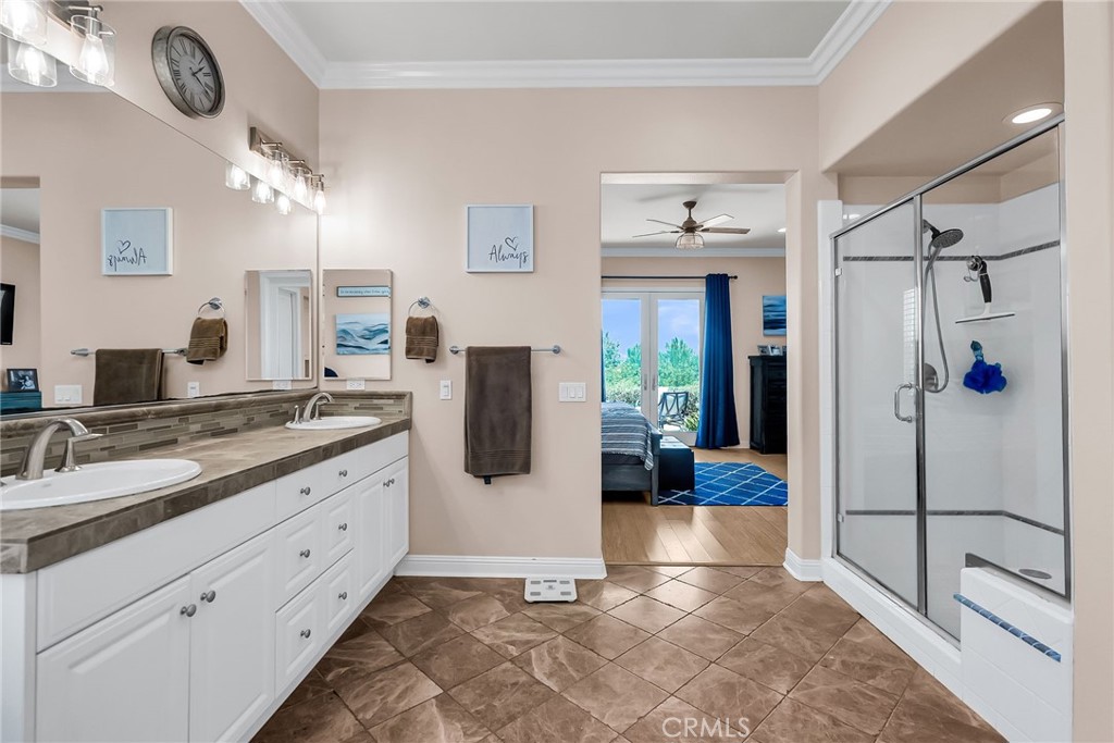 3309 Paseo De Valle