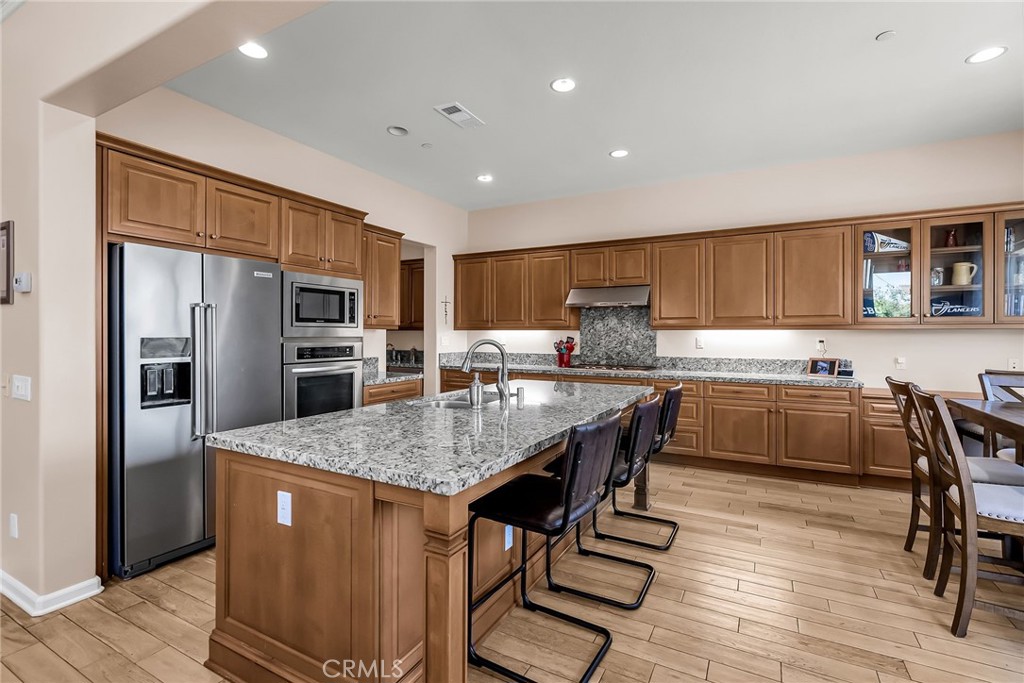 3309 Paseo De Valle