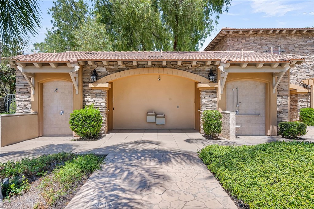 3309 Paseo De Valle