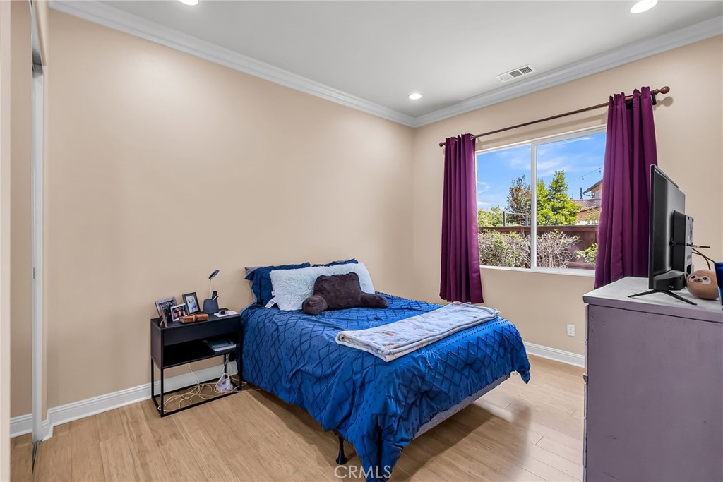 3309 Paseo De Valle