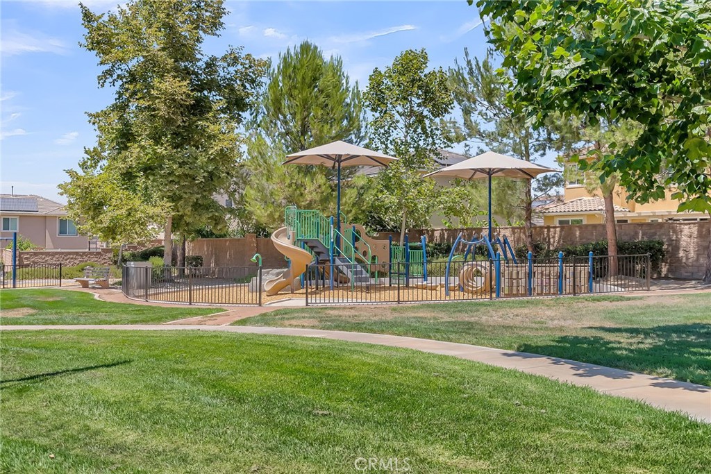 3309 Paseo De Valle