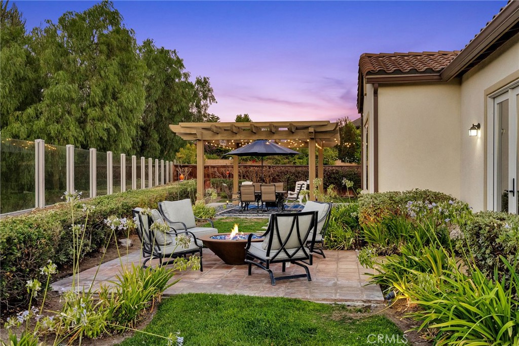 3309 Paseo De Valle