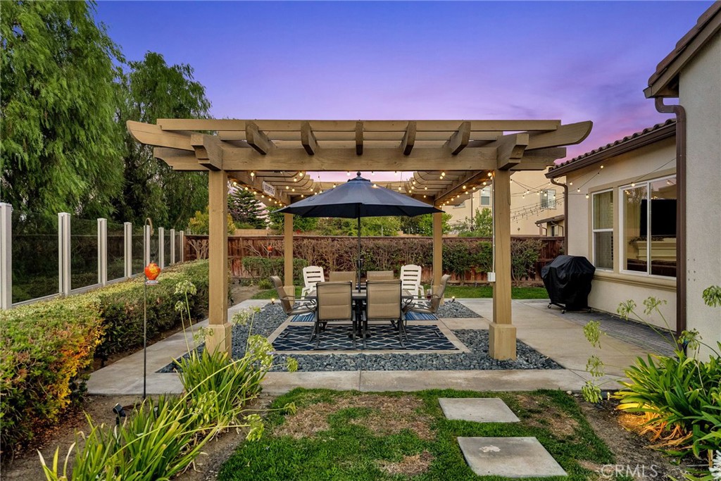 3309 Paseo De Valle