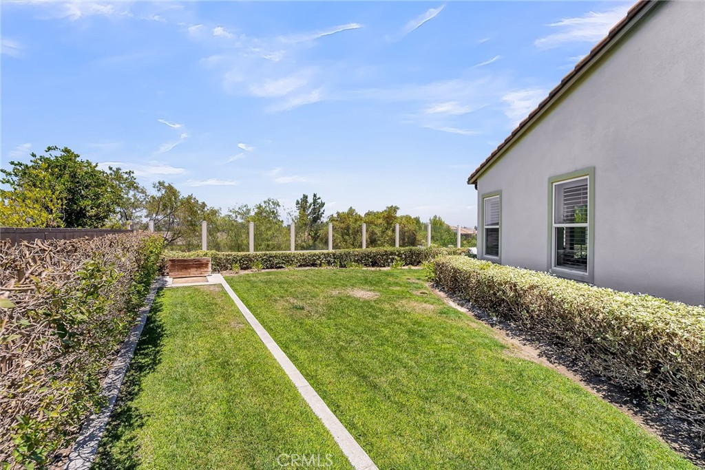 3309 Paseo De Valle