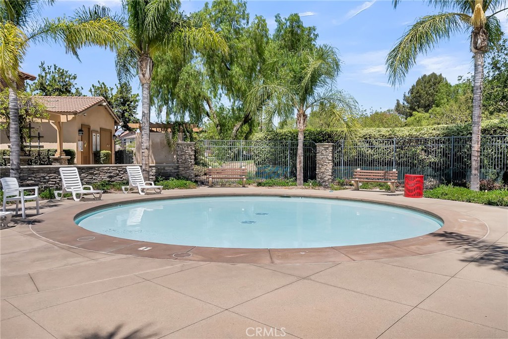 3309 Paseo De Valle