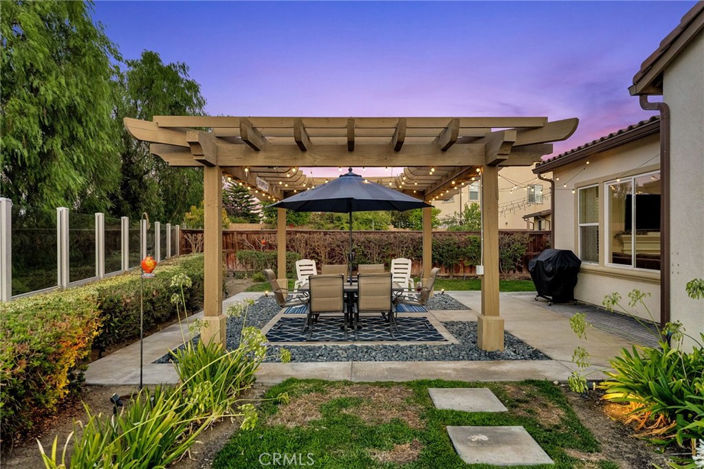 3309 Paseo De Valle