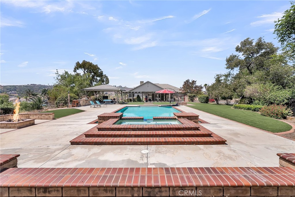 15725 Terraceview Court