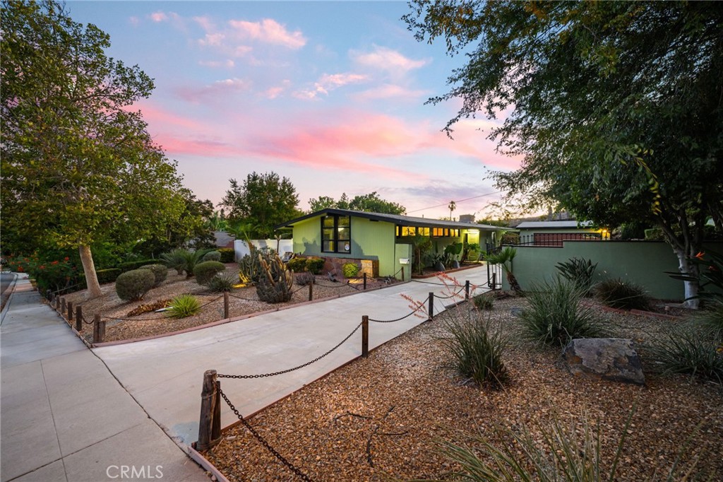 5649 Durango Road