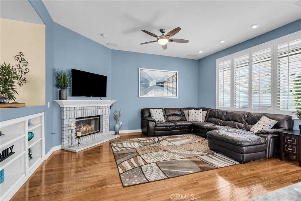3338 Camden Lane