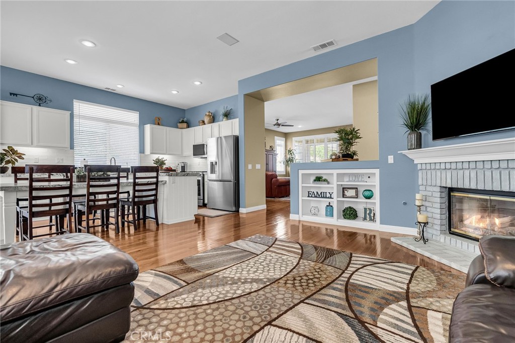 3338 Camden Lane