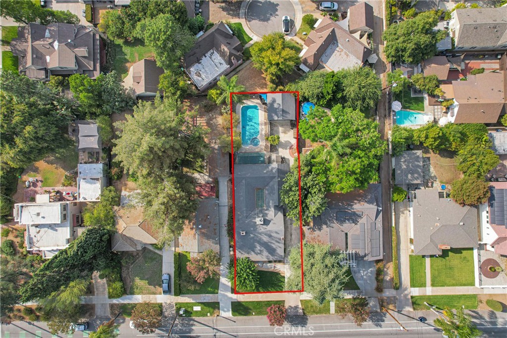 628 W Fern Avenue