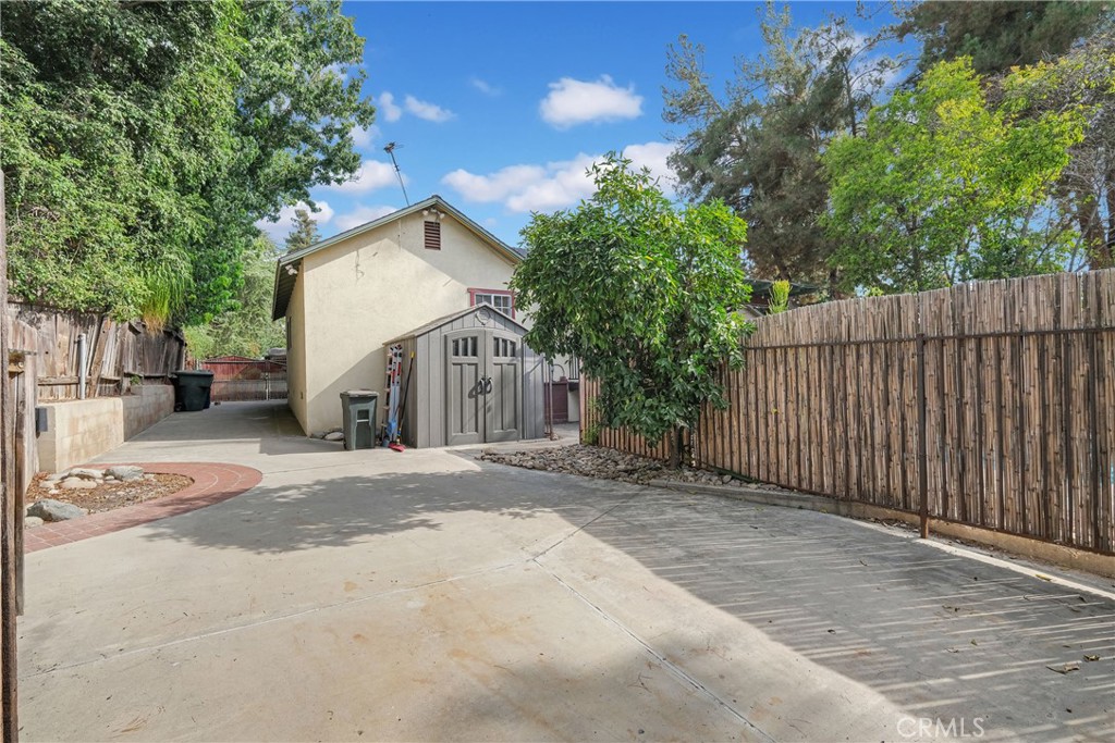 628 W Fern Avenue