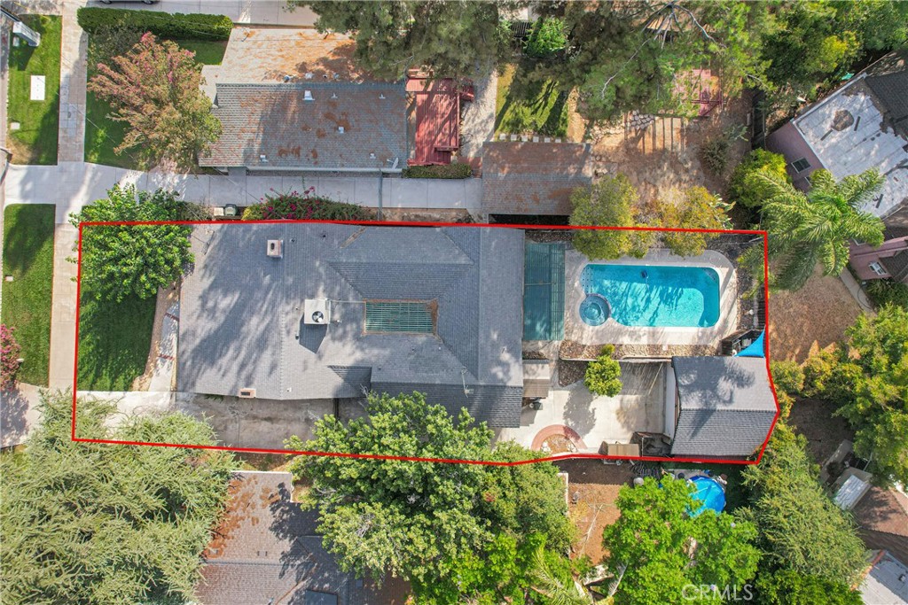 628 W Fern Avenue