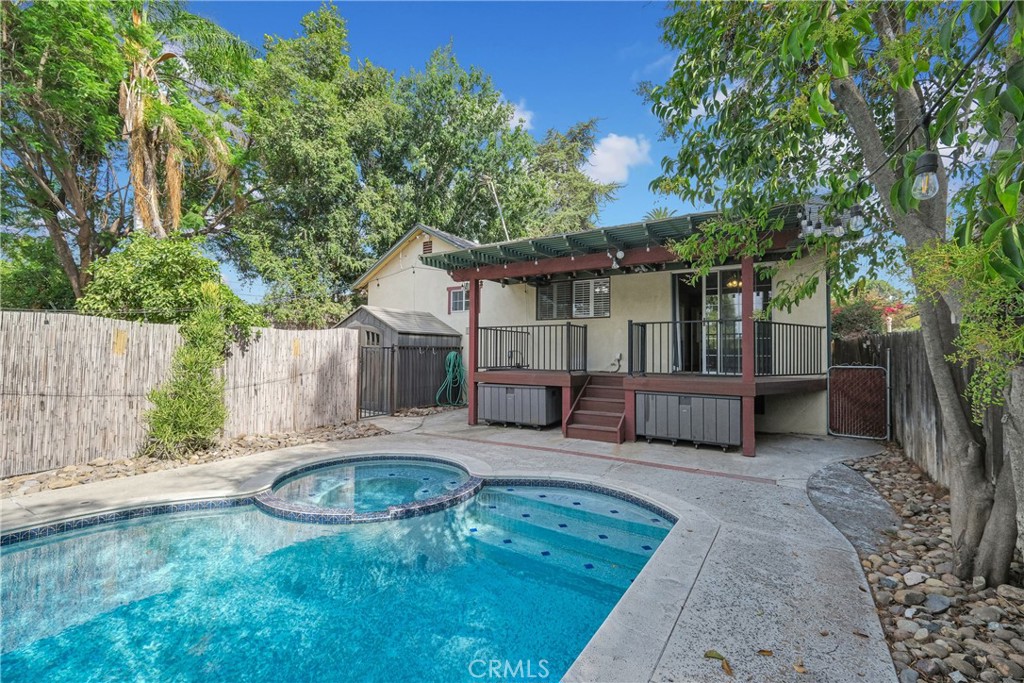 628 W Fern Avenue