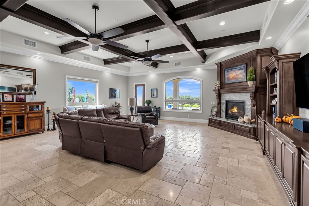 680 Pinnacle Ridge Road