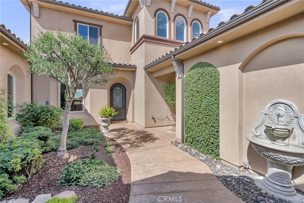 680 Pinnacle Ridge Road
