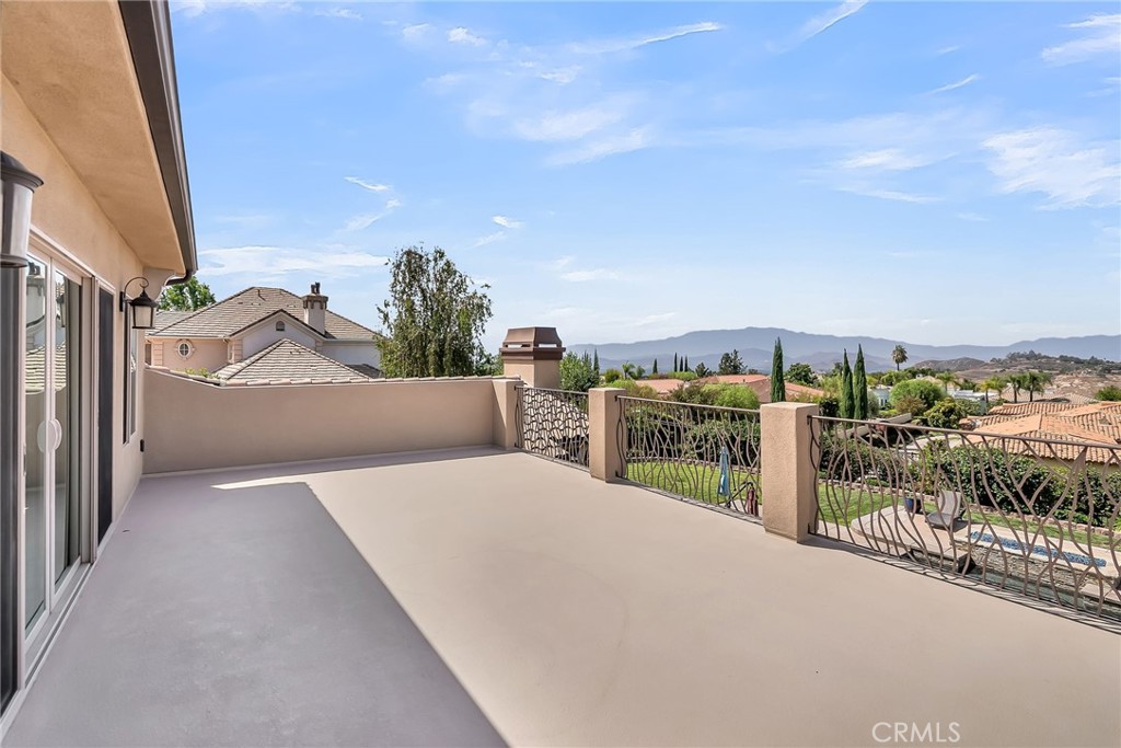 680 Pinnacle Ridge Road