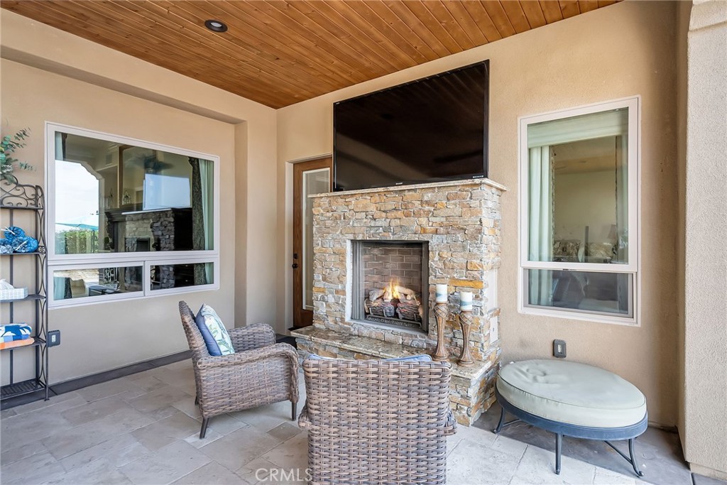 680 Pinnacle Ridge Road