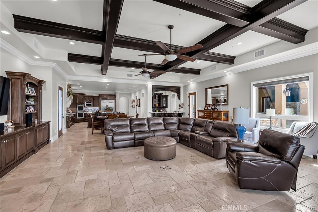 680 Pinnacle Ridge Road
