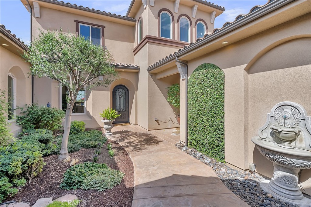 680 Pinnacle Ridge Road