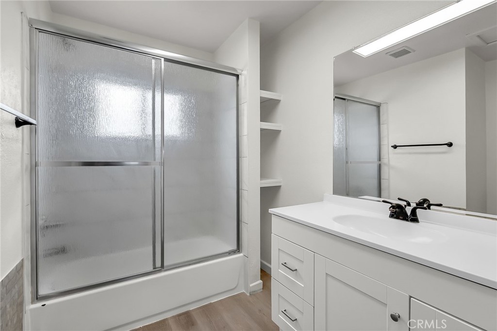 232 W 23rd Street