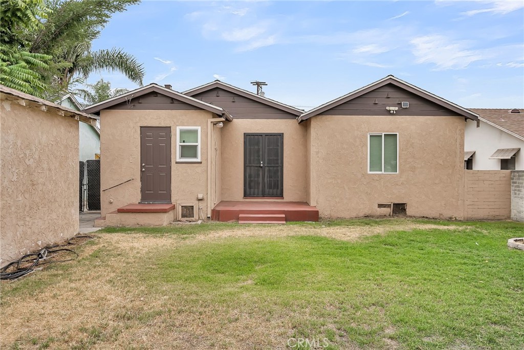 232 W 23rd Street