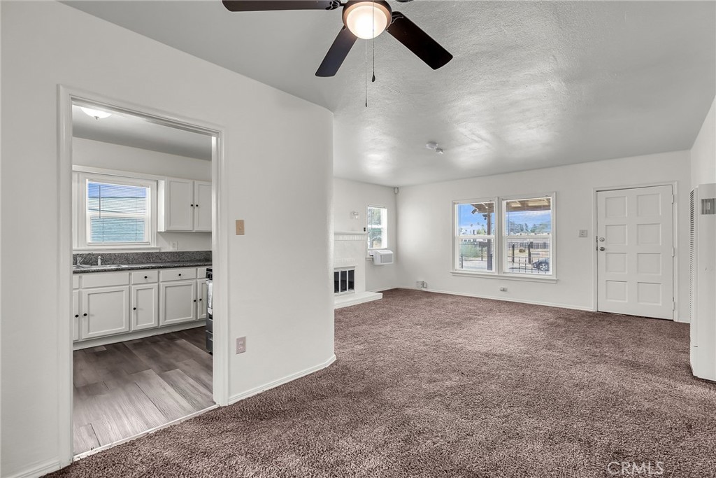 232 W 23rd Street