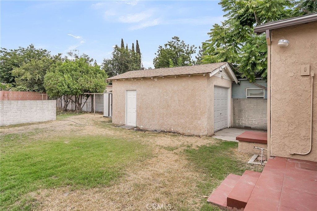 232 W 23rd Street