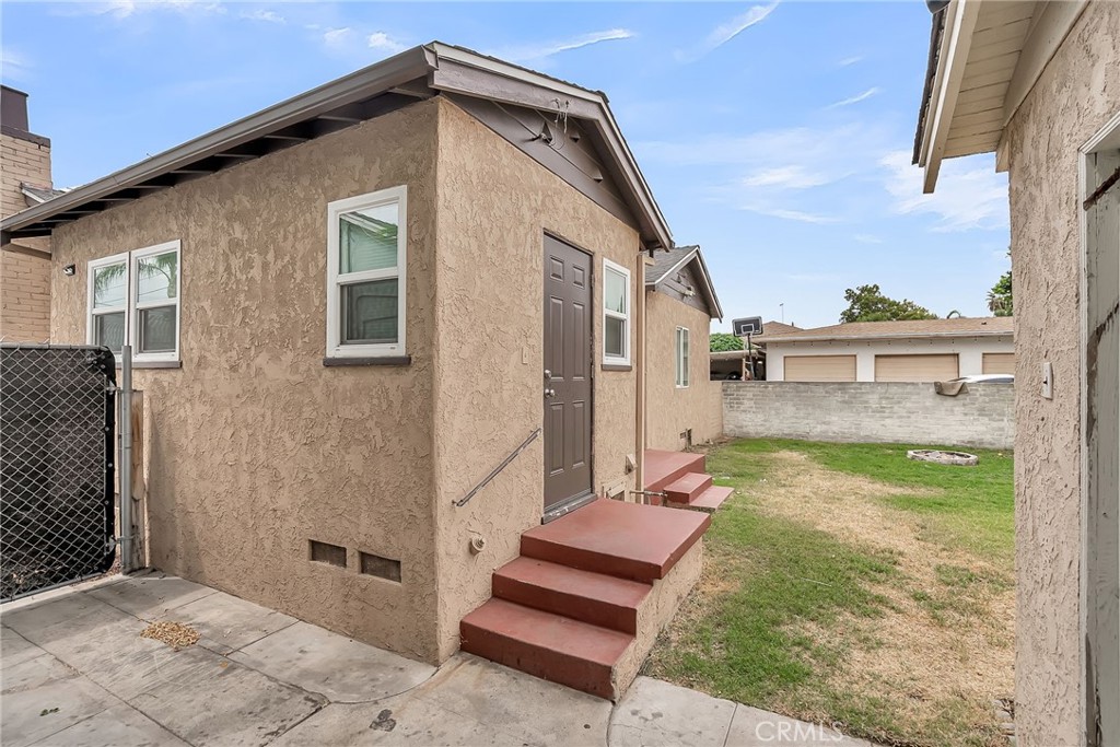 232 W 23rd Street