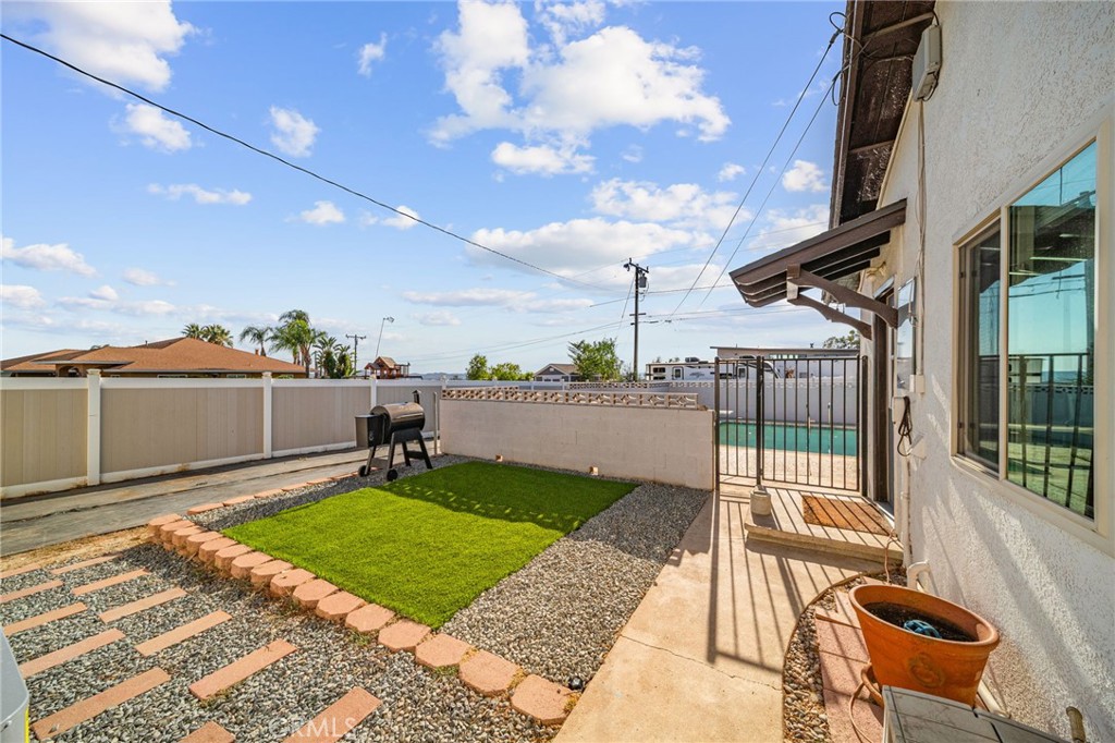 1258 Holly Lane