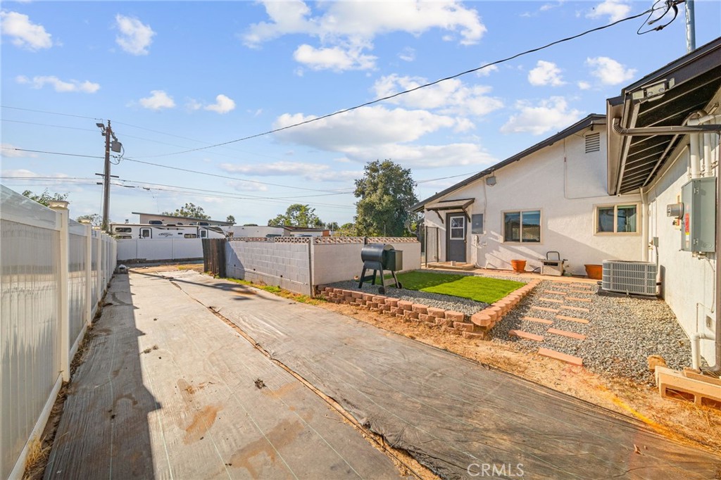 1258 Holly Lane