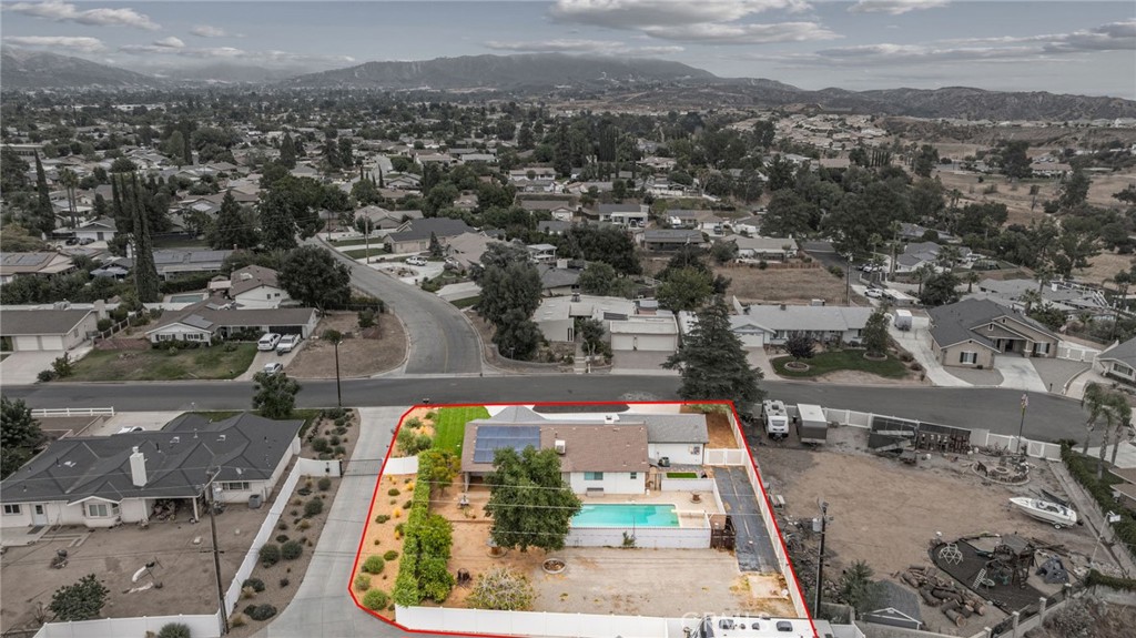 1258 Holly Lane