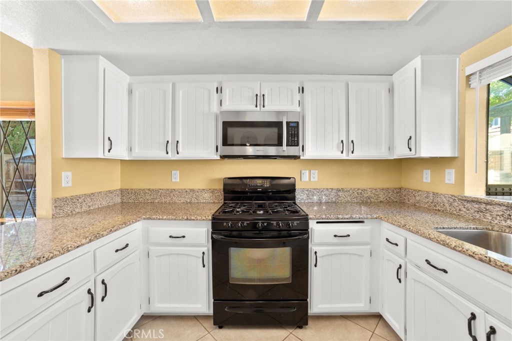 17800 Rancho Bonita Road