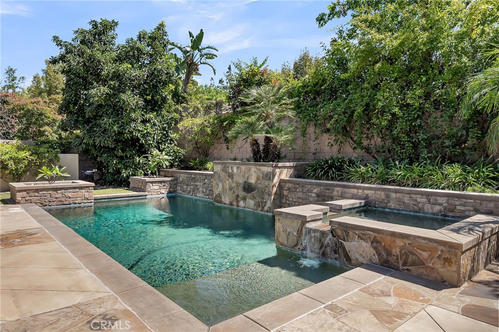 1126 Maddie Lane
