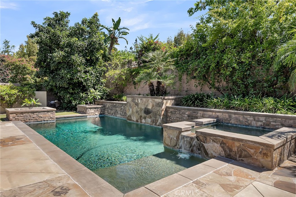 1126 Maddie Lane