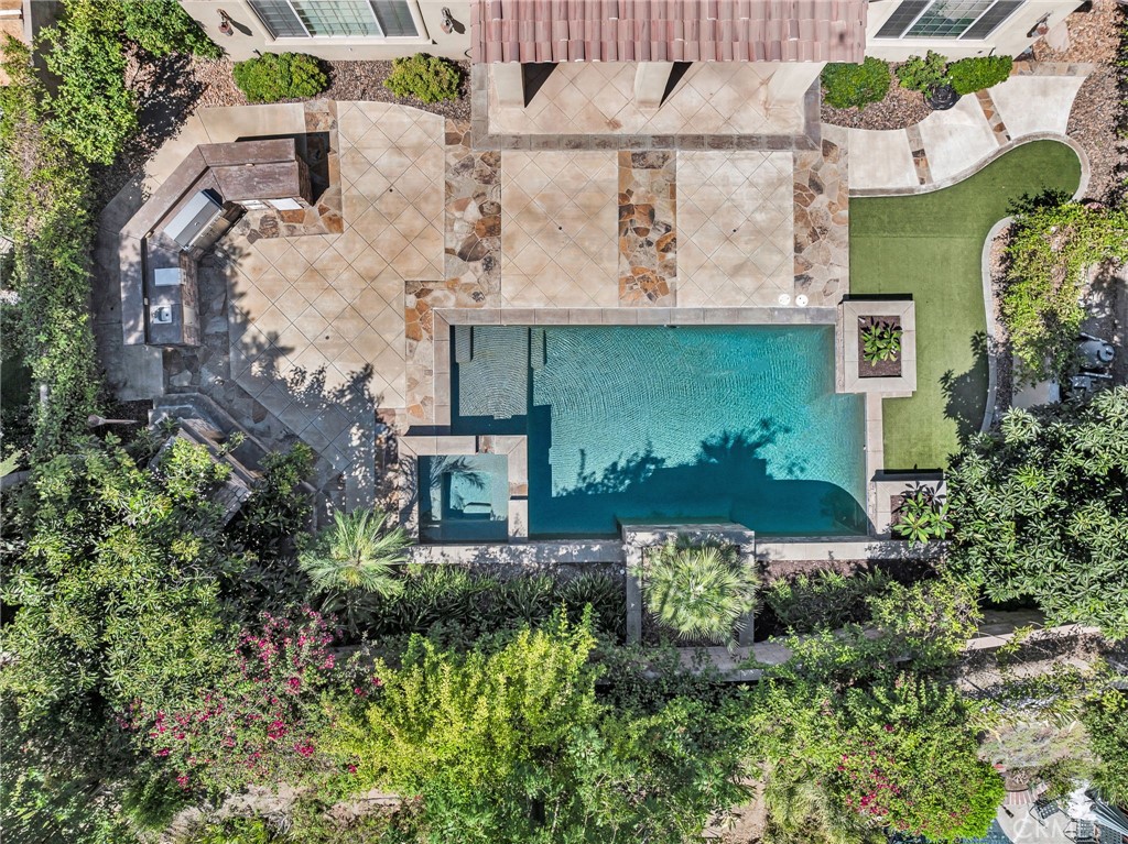 1126 Maddie Lane