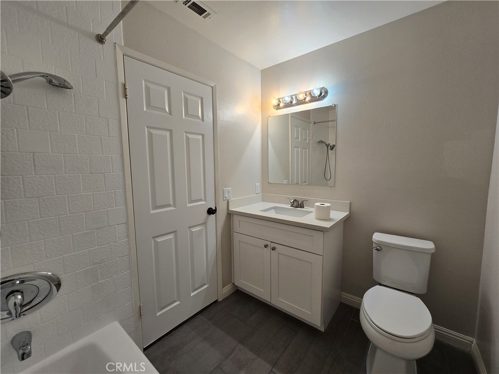 6066 Alvarado Circle