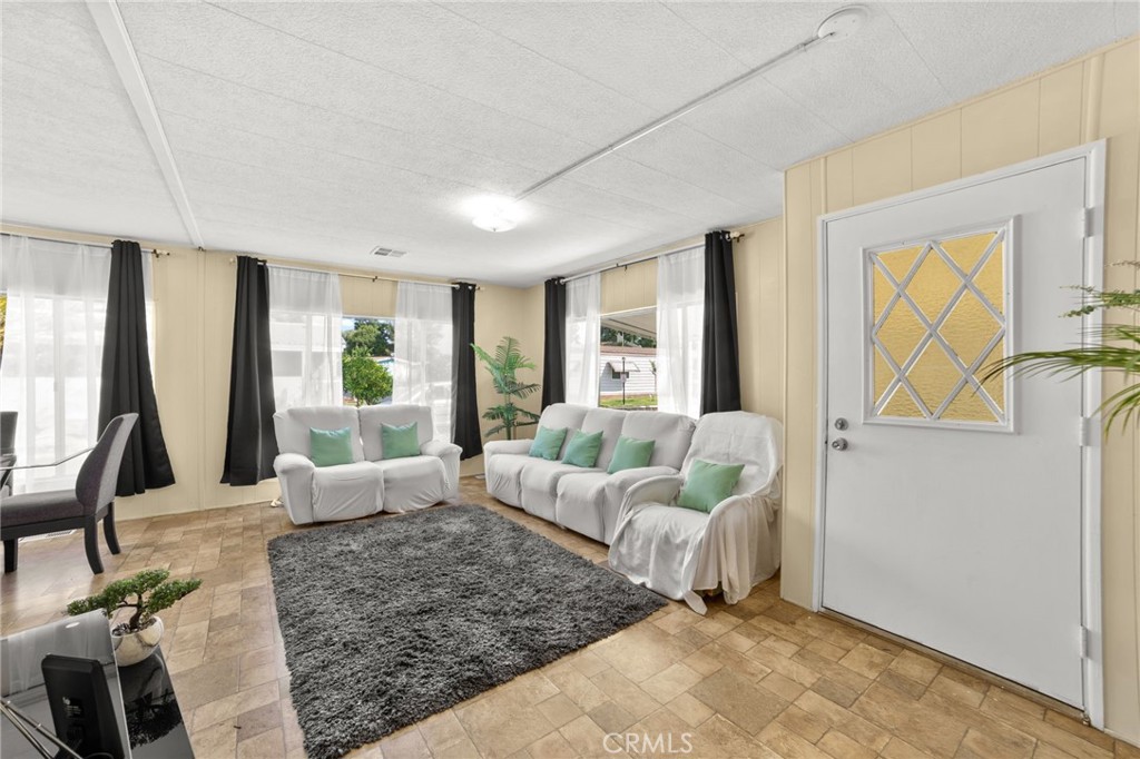 1601 S Garey Avenue 93