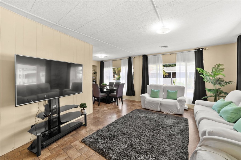 1601 S Garey Avenue 93